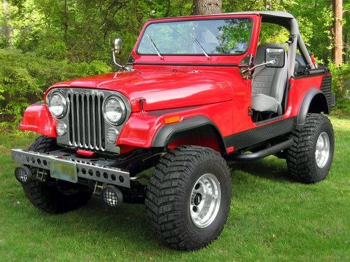 Свит24 – Внедорожник Jeep CJ