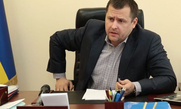 Филатов требует от Наливайченко извинений