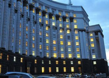 Кабмин проверят на коррупцию