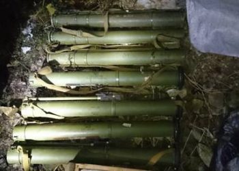 Краматорская милиция обнаружила тайник с оружием возле военного аэродрома