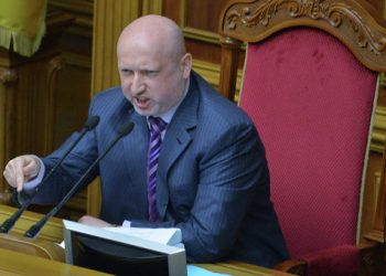 Турчинов отправился в Польшу с официальным визитом