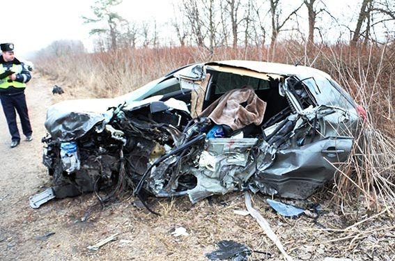 Жуткое ДТП в Винницкой области: Toyota столкнулась с автобусом, водитель иномарки погиб