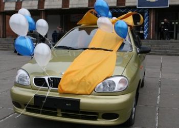 В Ровенской области мужчина «выиграл» авто, лишившись 10 тыс. гривен
