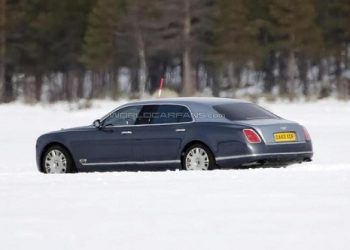 Bentley проводит тестирование длиннобазного Mulsanne