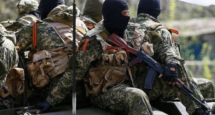 Красный Луч: Боевики ведут ожесточенный бой с казаками