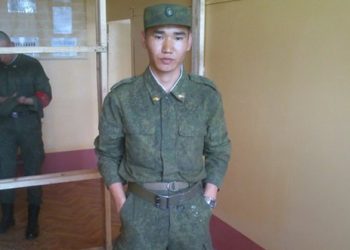 Российский солдат рассказал, как приехал на Донбасс "хохлов бомбить"