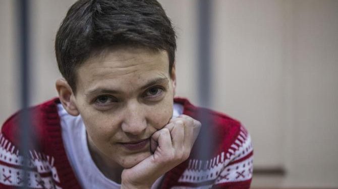 Заключенная Савченко согласилась прекратить голодовку