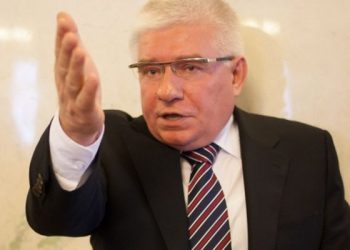 Следователи ищут причину смерти Чечетова в его телефоне