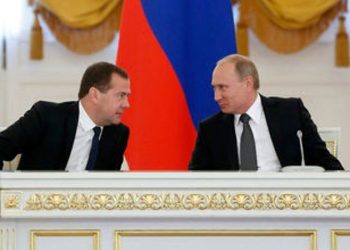 Рабинович рассказал о сговоре Медведева и Путина