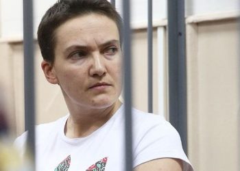 Савченко сообщила, когда прекратит голодовку