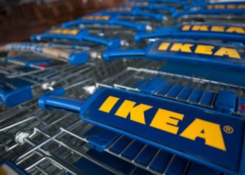 Гипермаркет IKEA запретил играть в прятки в своих магазинах