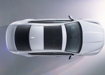 К дебюту в Нью-Йорке готовится Jaguar XF