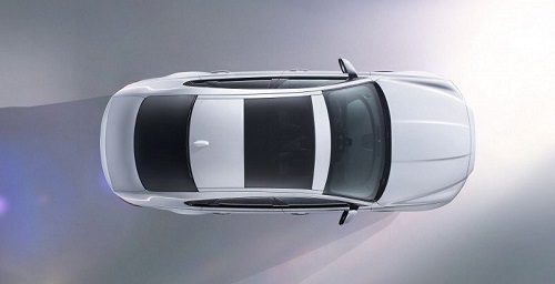 К дебюту в Нью-Йорке готовится Jaguar XF