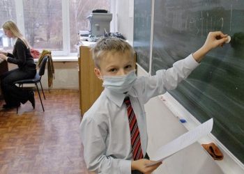 В Киеве из-за гриппа приостановлены занятия в 15 учебных учреждениях