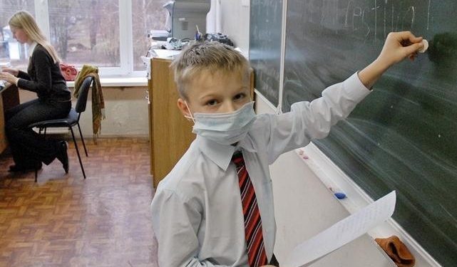 В Киеве из-за гриппа приостановлены занятия в 15 учебных учреждениях