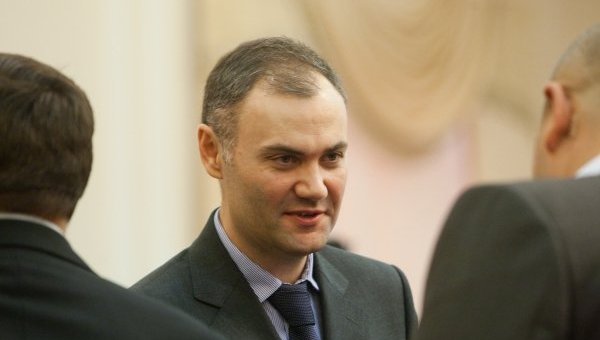 В Испании за Колобовым месяц следили