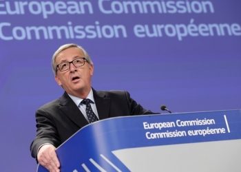 Глава Еврокомиссии Юнкер призвал создать армию