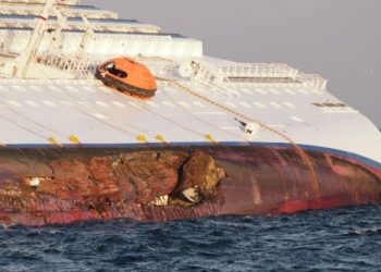 The Times: Costa Concordia перевозил наркотики итальянской мафии