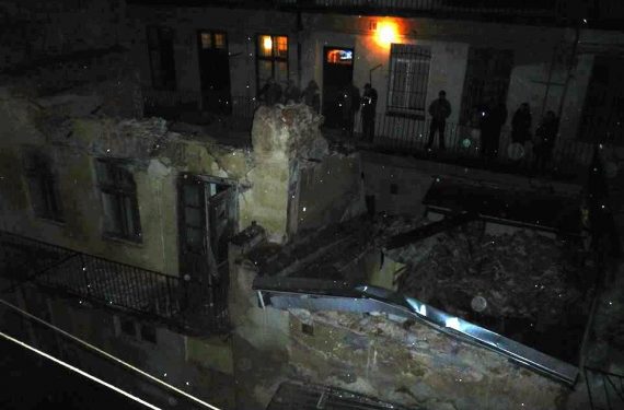 Вчера в центре Львова обвалился дом