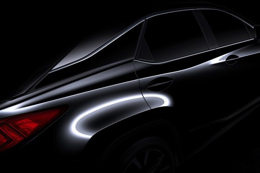 Компания Lexus опубликовала первое тизерное изображение кроссовера RX