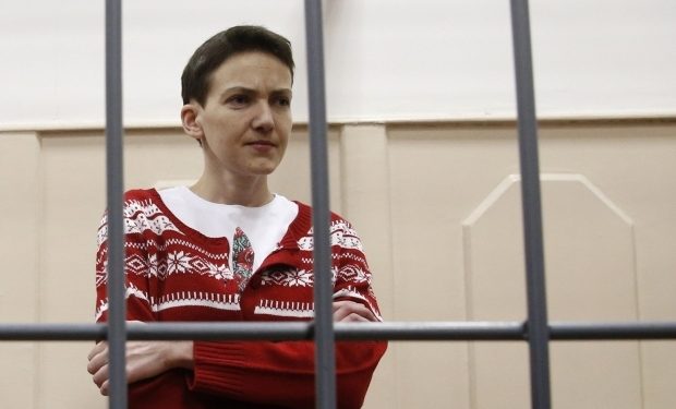 Украинские медики удивлены решением российских коллег кормить Надежду Савченко бульоном