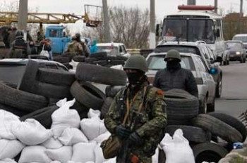 Боевики «ЛНР» задержали автобусы со стариками и детьми