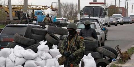 Боевики «ЛНР» задержали автобусы со стариками и детьми