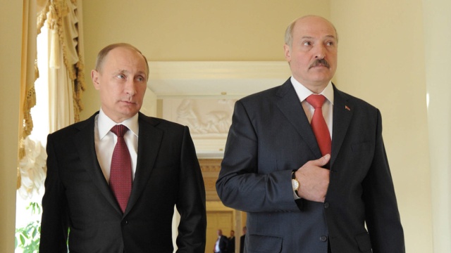 Путин в этом году попытается захватить еще и Беларусь, - российский эксперт и историк