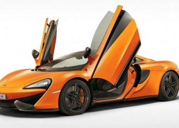 McLaren презентовал самый "младший" спорткар в своей линейке