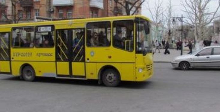 В Херсоне наблюдается транспортный коллапс