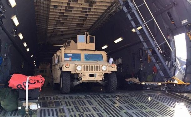 В Украину доставили первые военные машины из США