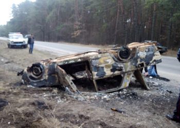 В Харьковской области пьяные угонщики сожгли авто