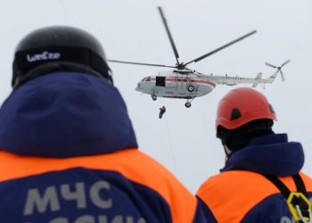 Спасатели МЧС России прибыли в Донецк, чтобы помочь семьям шахтеров