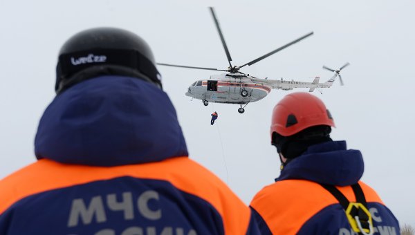 Спасатели МЧС России прибыли в Донецк, чтобы помочь семьям шахтеров