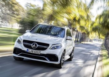 Mercedes сменил имя внедорожника ML и обновил его