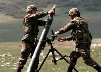 У донецкого аэропорта на мине подорвался пикап террористов