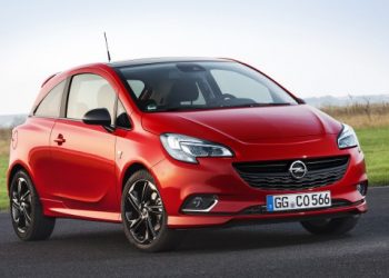 Компания Opel представила модификацию хэтчбека Corsa с двигателем мощностью 150 л.с. Моторная гамма Opel Corsa расширилась ещё на один пункт. Компания представила хэтчбек, оснащённый 150-сильным бензиновым двигателем 1.4 Turbo. Появление такой модификации в Опеле объяснили так: "Мы хотели автомобиль, который бы был в меру спортивным и который бы предлагался по привлекательной цене". Пиковый крутящий момент нового двигателя составляет 220 Нм. В пару к 1.4 Turbo определили шестиступенчатую механическую коробку передач. С нуля до "сотни" хэтчбек разгоняется за 8.9 секунды, с 80 до 120 км/ч на пятой передаче - за 9.9 секунды. Заявленный расход топлива - 5.9 литра, выброс вредных веществ в атмосферу - 136 граммов на километр. Двигатель оснащён системой "стоп-старт". Цена на трёхдверный Opel Corsa со 150-сильным двигателем в Германии стартует с отметки 17 380 евро (примерно 1 127 000 рублей по курсу Московской биржи на 18 марта), "пятидверку" можно купить за 18 130 евро (около 1 176 000 рублей). За доплату можно заказать пакет Turbo Plus Package, который подразумевает спортивный боди-кит, включающий в себя другие бамперы, пороги в цвет кузова, корпуса зеркал под карбон, спортивное рулевое колесо и сиденья Recaro. По материалам: vsenovosti.net