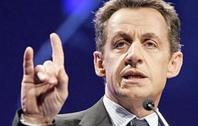 На выборах во Франции побеждает партия Саркози, дружеская к Путину
