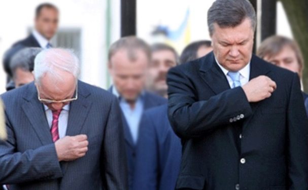 Янукович и Азаров больше не получают в Украине пенсий