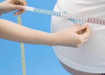 Выяснилось, с чем связано подростковое ожирение