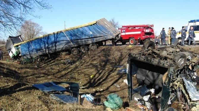 В Полтавской области в ДТП пострадали семь человек