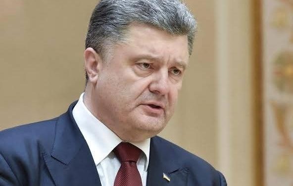 Порошенко внесет в ВР законопроект о введении миротворческой армии