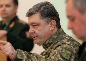 Порошенко запретил комментировать детали поставок оружия в армию