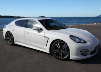 Porsche Panamera нового поколения появится в 2016 году