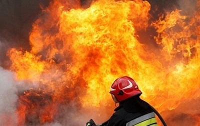 В Черновцах четыре человека погибли в пожаре в частном доме