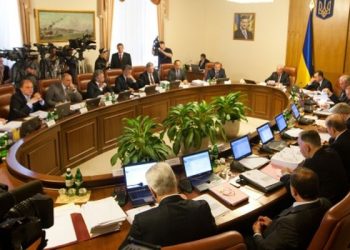 Украинское правительство продлило отопительный сезон