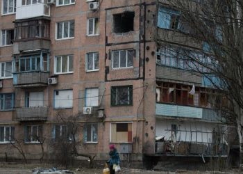 Киев бросает прифронтовые поселки на произвол судьбы