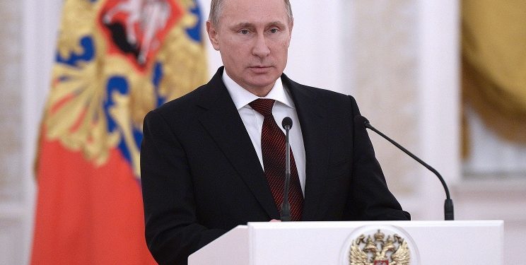 Президент России поздравил граждан с первой годовщиной присоединения Крыма