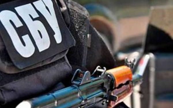 СБУ задержала преступника, который за деньги убивал украинских военных