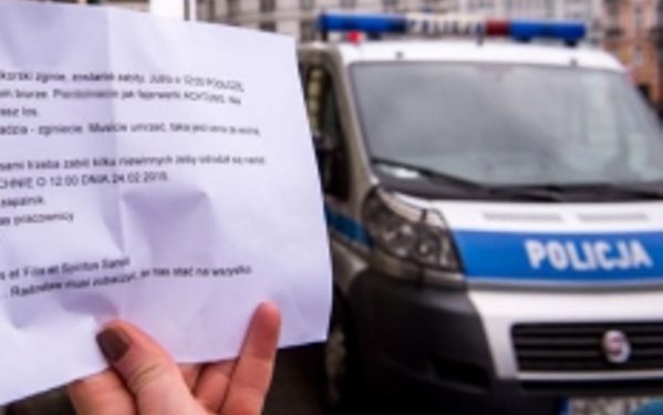В Польше задержали мужчину, угрожавшего убить Сикорского